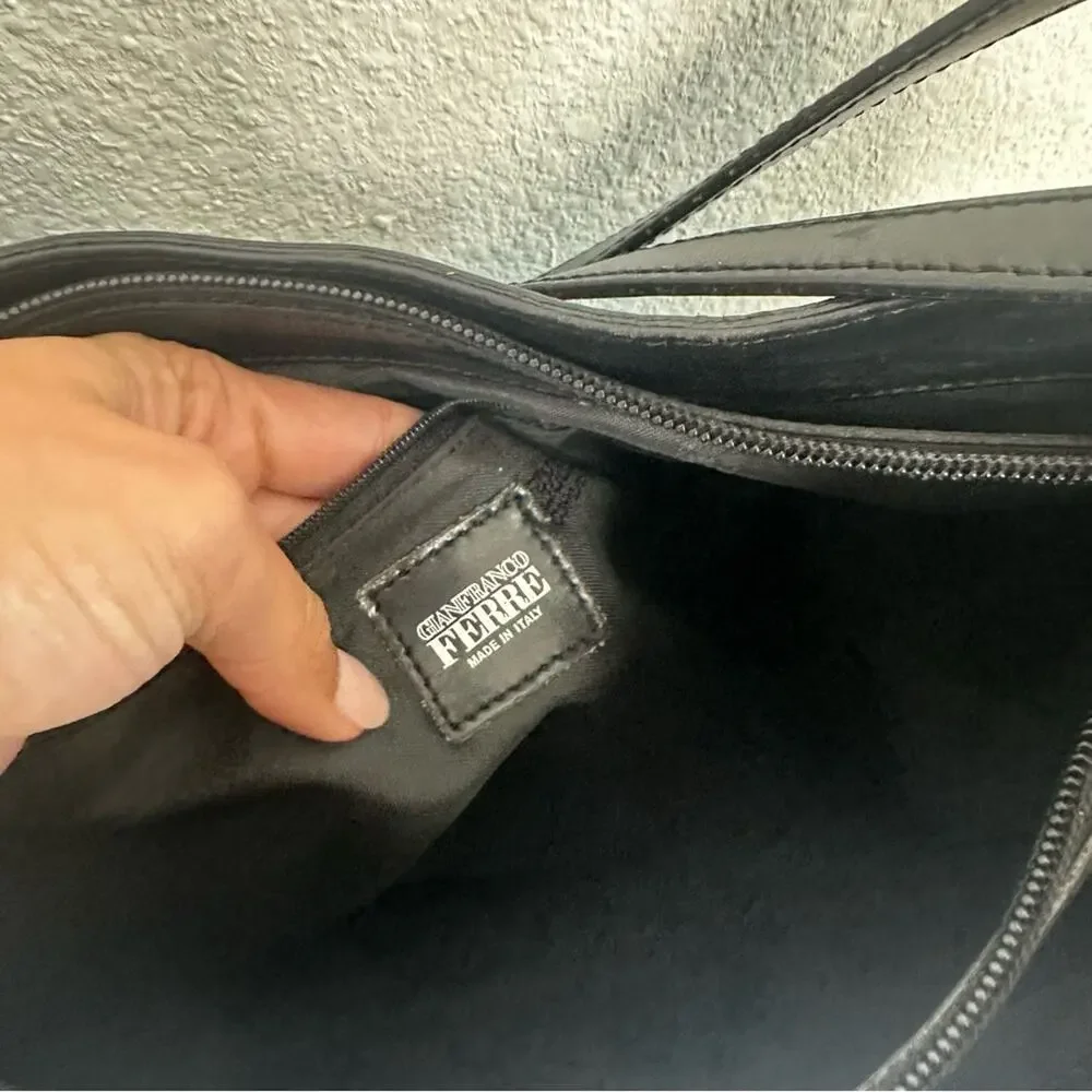 GianFranko Ferre Black Leather Shoulder Bag